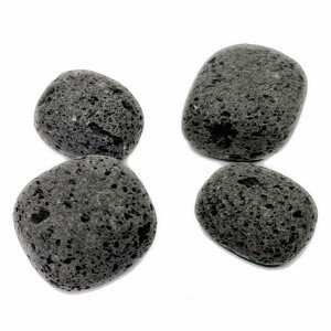Lávový kámen tromlované kousky - M - cca 2 - 2,5 cm