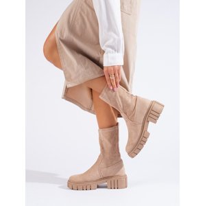 Trendy hnědé dámské  kotníčkové boty na plochém podpatku