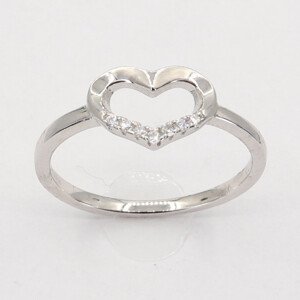 Stříbrný prsten 105293