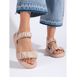 Praktické  sandály dámské hnědé na plochém podpatku