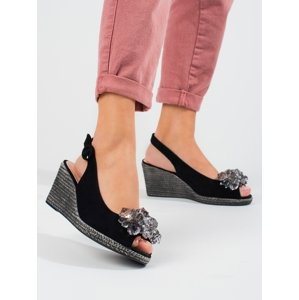 Trendy dámské  sandály černé na klínku