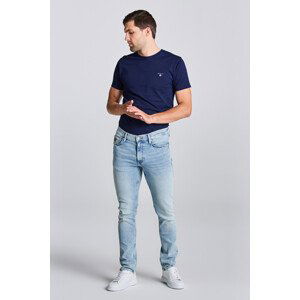 DŽÍNY GANT D1. MAXEN GANT RETRO SHIELD JEANS modrá 30/32