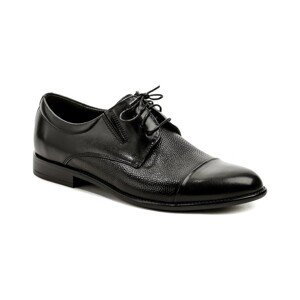 Tapi  A-6872 černé pánská společenská obuv  Šněrovací společenská obuv Černá