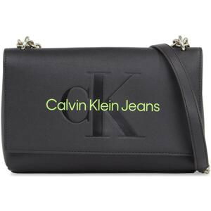 Calvin Klein Jeans  SCULPTED EW FLAP CONV25 MONO K60K611866  Tašky Zelená
