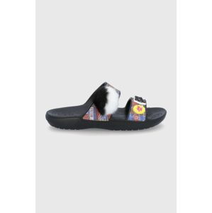 Pantofle Crocs x Disney černá barva