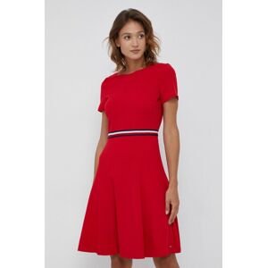 Šaty Tommy Hilfiger červená barva, mini, áčkové