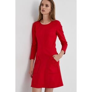 Šaty Love Moschino červená barva, mini, áčkové