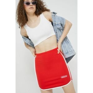 Sukně adidas Originals červená barva, mini, pouzdrová