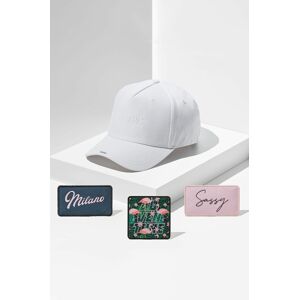 Čepice Next generation headwear bílá barva, s aplikací