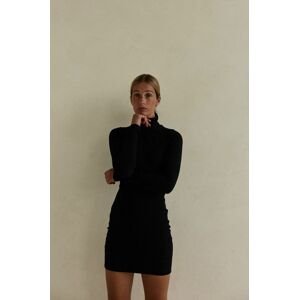 Šaty MUUV. černá barva, mini, přiléhavá