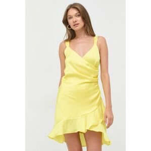 Šaty Guess žlutá barva, mini, áčkové