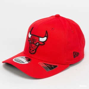 Kšiltovka New Era 950 Stretch Snap NBA Team Colour Chicago Bulls červená / černá