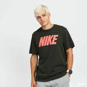 Tričko s krátkým rukávem Nike M NSW Tee Icon Nike Block tmavě olivové