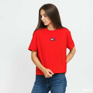 Dámské tričko TOMMY JEANS Tommy Center Badge Tee červené