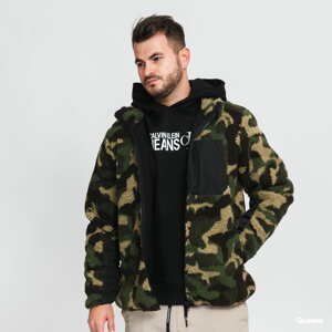 Podzimní bunda Urban Classics Sherpa Jacket camo zelená