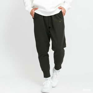 Tepláky Nike M NSW SB Pant Classic tmavě olivové