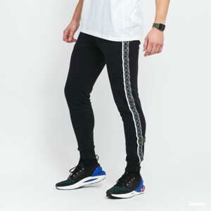 Tepláky Under Armour Curry Fleece Jogger černé