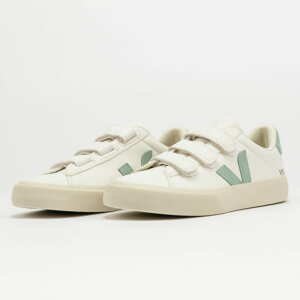 Veja Recife Logo Chromefree Leather extra white / matcha