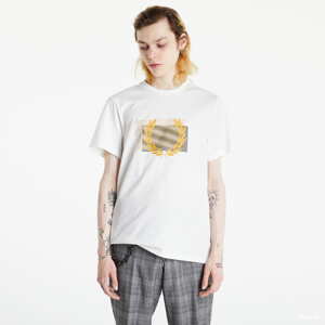 Pánské tričko FRED PERRY Glitched Graphic Tee bílé