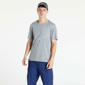 Tričko s krátkým rukávem Nike Dri-FIT Rise 365 T-Shirt Grey