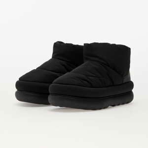 Dámské zimní boty UGG W Classic Maxi Mini Black