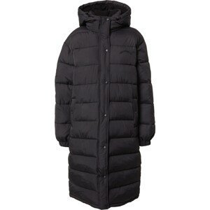 BDG Urban Outfitters Zimní kabát černá