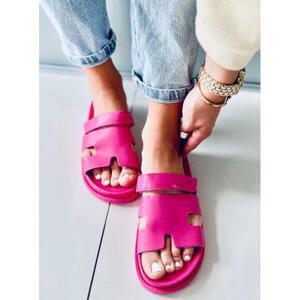 Letní dámské pantofle růžové barvy