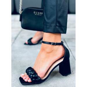 Černé hranaté sandály na podpatku