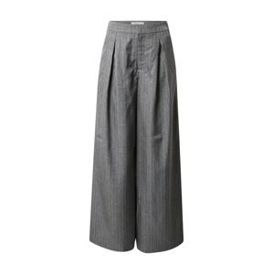 Gestuz Kalhoty se sklady v pase 'Alina'  šedá / světle šedá