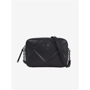 Černá dámská vzorovaná crossbody kabelka Calvin Klein Re-Lock Quilt Camera Bag