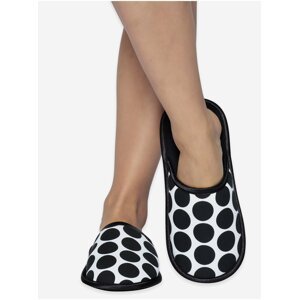Bílo-černé unisex puntíkované pantofle Slippsy Dot