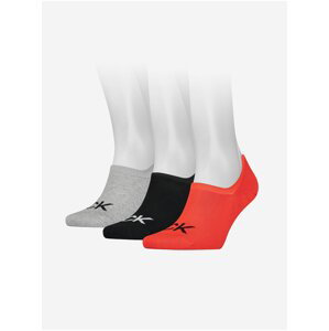 Sada tří párů pánských ponožek v šedé, černé a červené barvě Calvin Klein