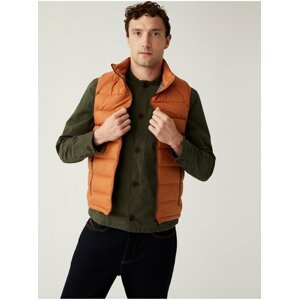 Oranžová pánská prošívaní péřová vesta Marks & Spencer
