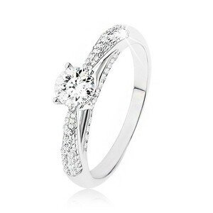 Třpytivý stříbrný prsten 925, čirý kamínek, zdobené boční strany prstenu - Velikost: 65