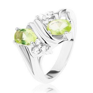 Prsten ve stříbrném odstínu, lesklá dvojitá spirála, světle zelené a čiré zirkony - Velikost: 53