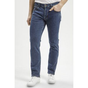 Pánské džíny CROSS JEANS Greg klasicky modré-seprané-36/32