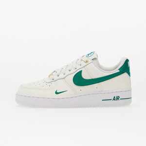 Nike Air Force 1 '07 SE Sail/ Malachite-White-Metallic Gold