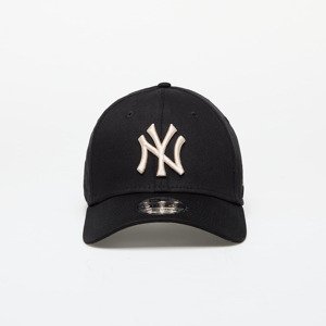 Kšiltovka New Era New York Yankees League Essential 39THIRTY Stretch Fit Cap Black/ Stone M-L