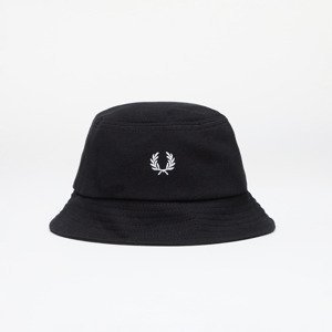 Klobouk FRED PERRY Pique Bucket Hat Black/ Snowwhite S