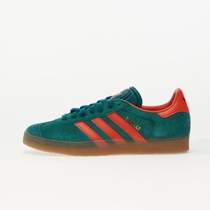 Tenisky adidas Gazelle Core Green/ Preloved Red/ Gum3 EUR 42 2/3