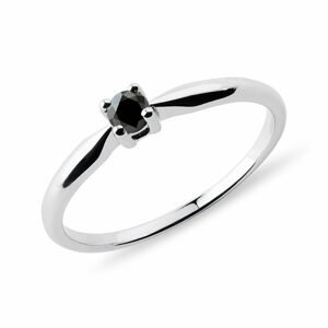 Zásnubní prsten z bílého zlata s černým diamantem KLENOTA