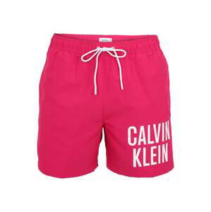 Calvin Klein Plavecké šortky  pink / bílá