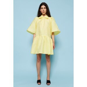 Stella Nova Košilové šaty 'Hiba'  pastelově žlutá
