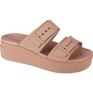 HNĚDÉ NAZOUVÁKY NA PLATFORMĚ CROCS BROOKLYN LOW WEDGE SANDAL 207431-2Q9 Velikost: 36/37