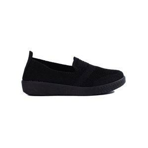 Nazouvací černé tenisky slip on 805B Velikost: 38