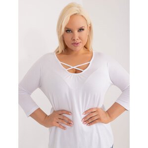 DÁMSKÉ BÍLÉ TRIČKO S PŘEKŘÍŽENÍM RV-BZ-6329.43P-WHITE Velikost: 3XL