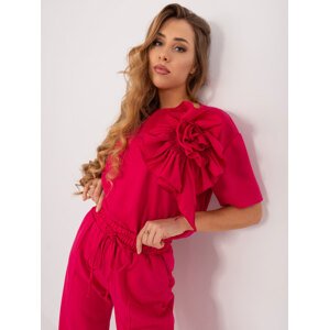 TMAVĚ RŮŽOVÁ ELEGANTNÍ HALENKA S KVĚTINOU LK-BZ-509585.09-DARK PINK Velikost: L/XL