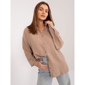 TMAVÉ BÉŽOVÁ BAVLNĚNÁ KOŠILE FA-KS-9152.30-DARK BEIGE Velikost: S/M