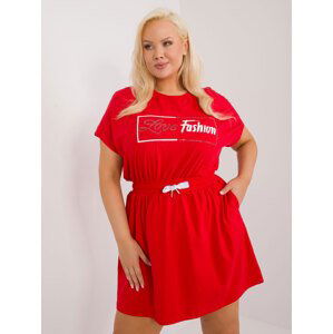 ČERVENÉ MINI ŠATY S NÁPISEM A GUMOU V PASE RV-SK-6589.25-RED Velikost: ONE SIZE