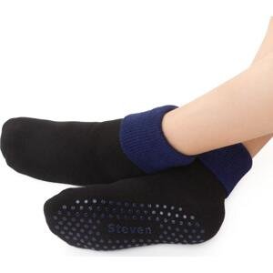 Černé protiskluzové ponožky pro děti Art.038 TS016,  BLACK - ABS Velikost: 32-34
